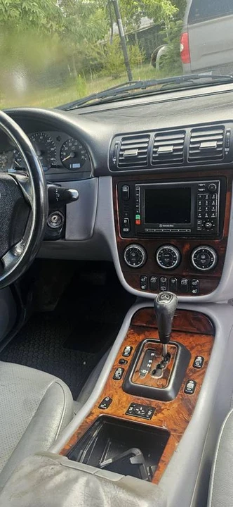 2002 Mercedes-Benz C-Class - Image 7 of 10