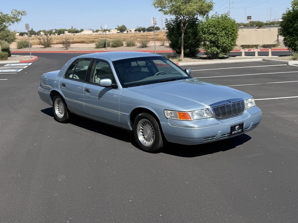2002 Mercury Grand Marquis - Image 12 of 31