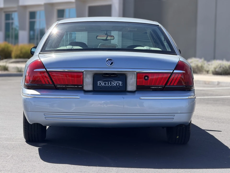 2002 Mercury Grand Marquis - Image 7 of 31