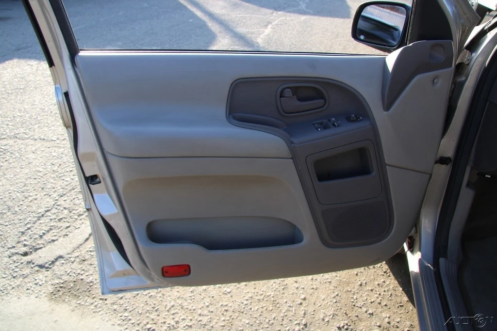 2002 Mercury - Image 10 of 21