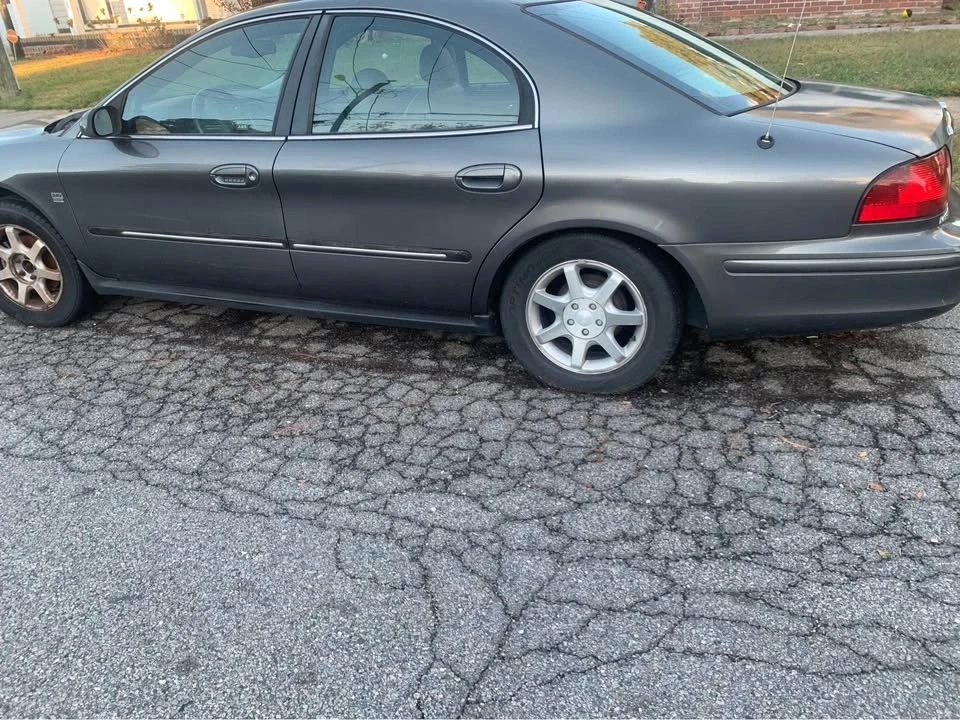 2002 Mercury Sable - Image 5 of 8