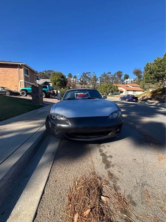2002 Mazda NB MX-5 Miata - Image 2 of 7
