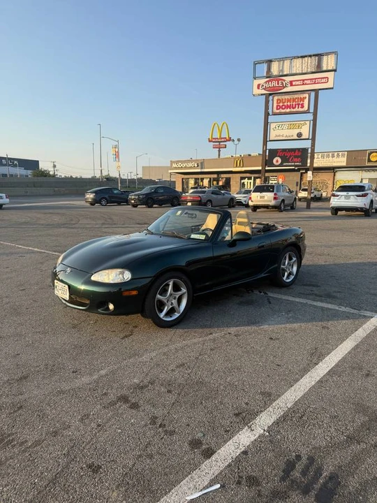 2002 Mazda NB MX-5 Miata - Image 3 of 15