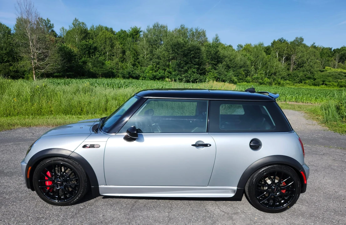 2002 Mini Mini Cooper S 1st Gen - Image 6 of 31