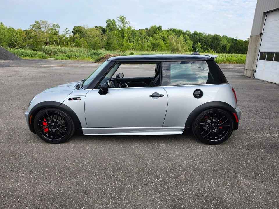 2002 Mini Mini Cooper S 1st Gen - Image 8 of 31