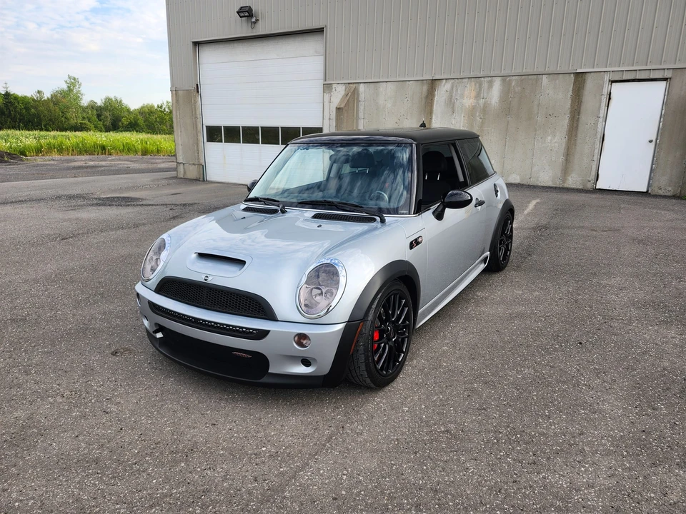 2002 Mini Mini Cooper S 1st Gen - Image 2 of 31