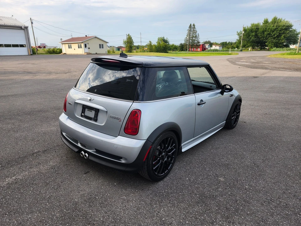 2002 Mini Mini Cooper S 1st Gen - Image 19 of 31