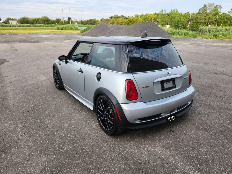 2002 Mini Mini Cooper S 1st Gen - Image 10 of 31