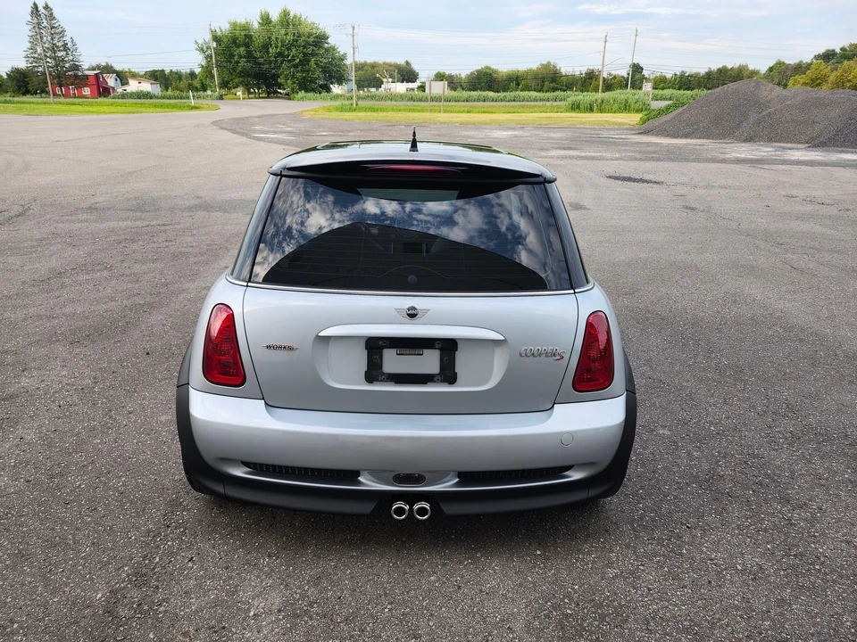 2002 Mini Mini Cooper S 1st Gen - Image 17 of 31
