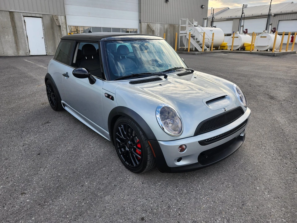 2002 Mini Mini Cooper S 1st Gen - Image 25 of 31