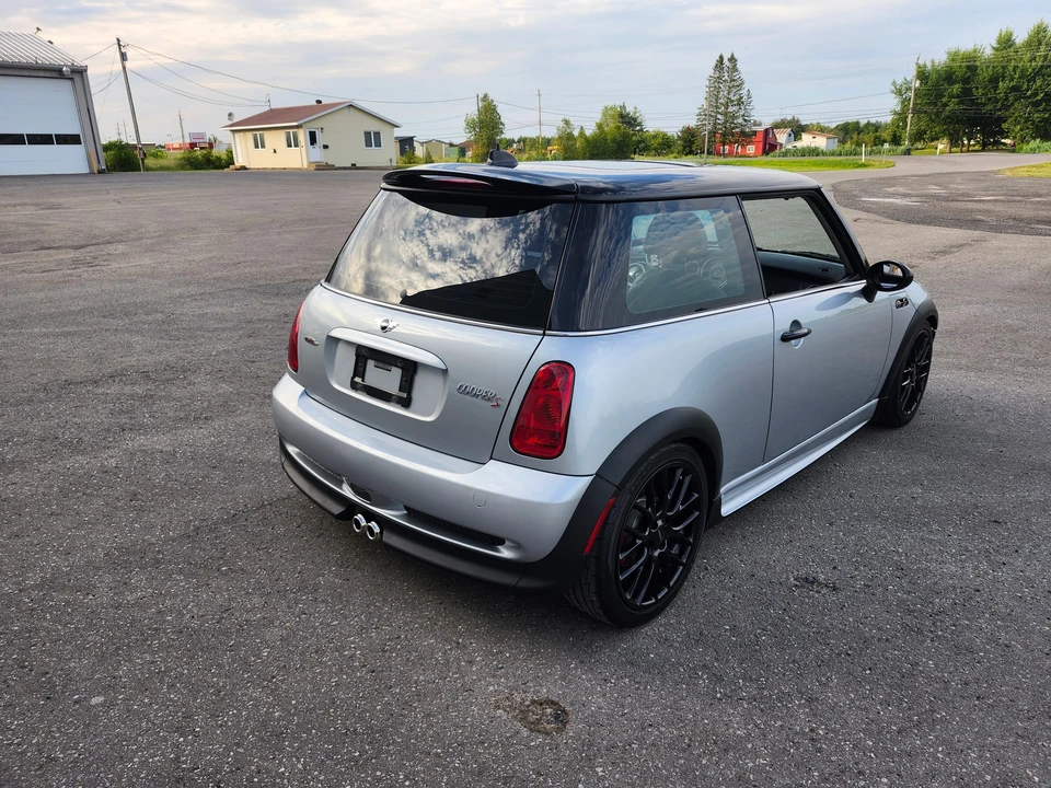 2002 Mini Mini Cooper S 1st Gen - Image 18 of 31