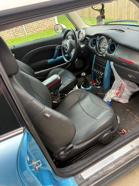 2002 Mini Mini Cooper S 1st Gen - Image 5 of 5