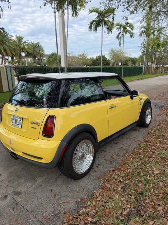 2002 Mini Mini Cooper S 1st Gen - Image 5 of 16