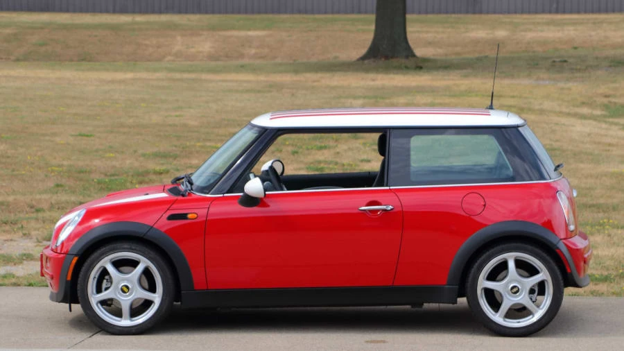 2002 Mini Mini 1st Gen - Image 8 of 12