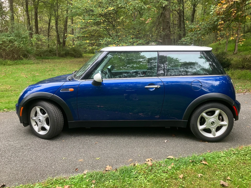 2002 Mini Mini 1st Gen - Image 3 of 26