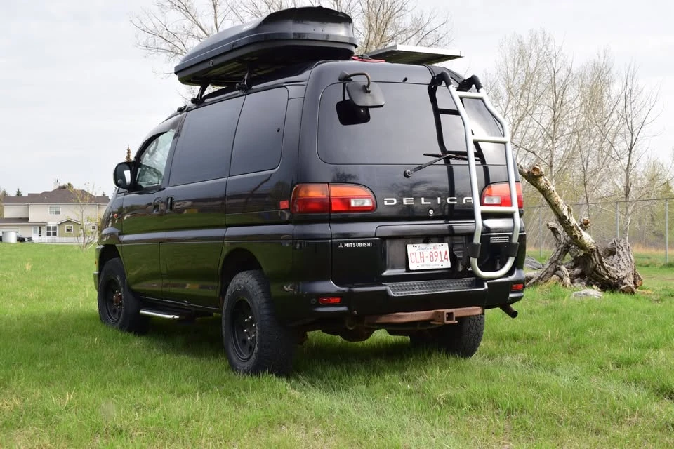 2002 Mitsubishi Delica 4th Gen - Image 4 of 19