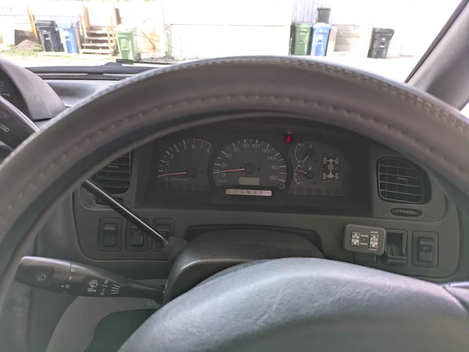 2002 Mitsubishi Delica 4th Gen - Image 13 of 13