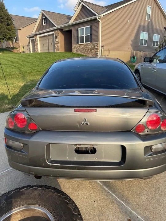 2002 Mitsubishi Eclipse 3rd Gen - Image 2 of 5