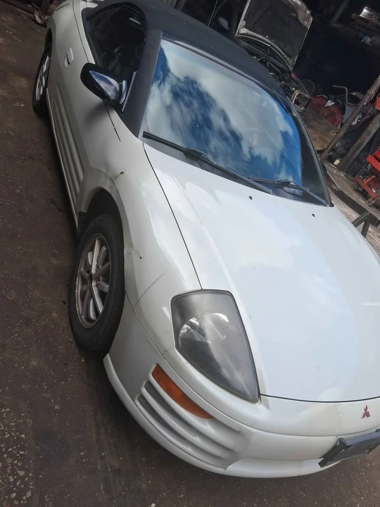 2002 Mitsubishi Eclipse 3rd Gen - Image 3 of 11