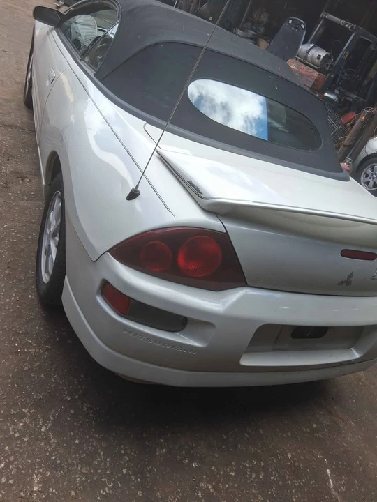 2002 Mitsubishi Eclipse 3rd Gen - Image 4 of 11