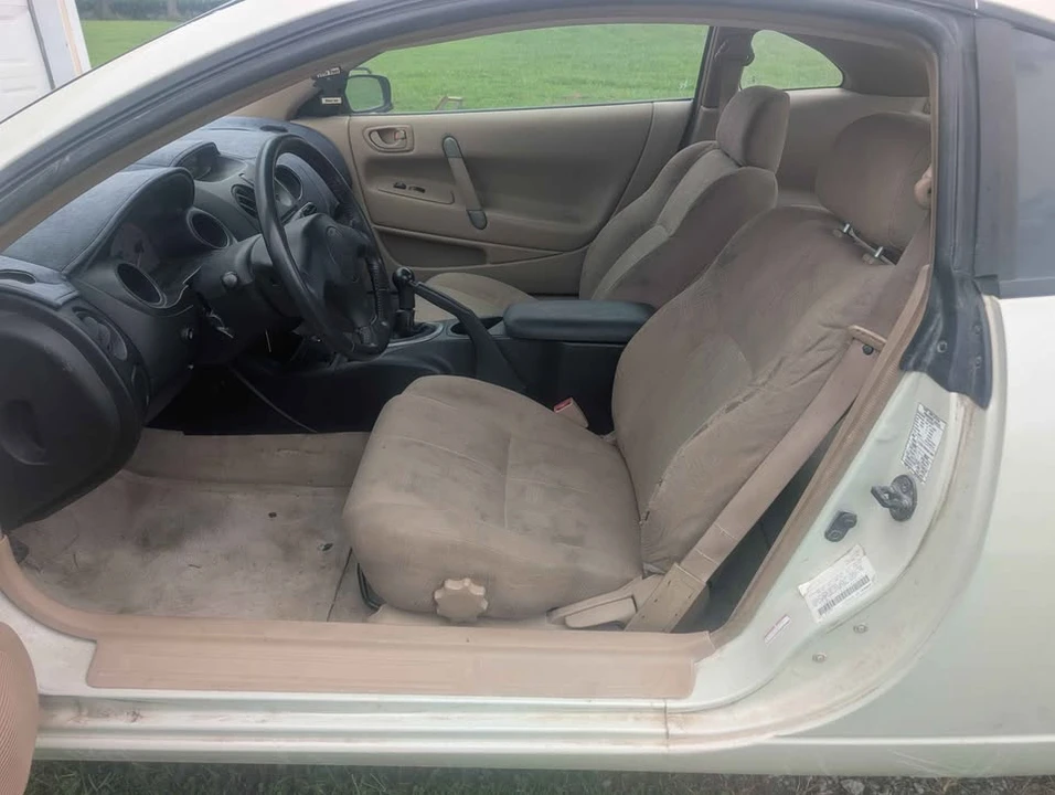 2002 Mitsubishi Eclipse 3rd Gen - Image 3 of 8