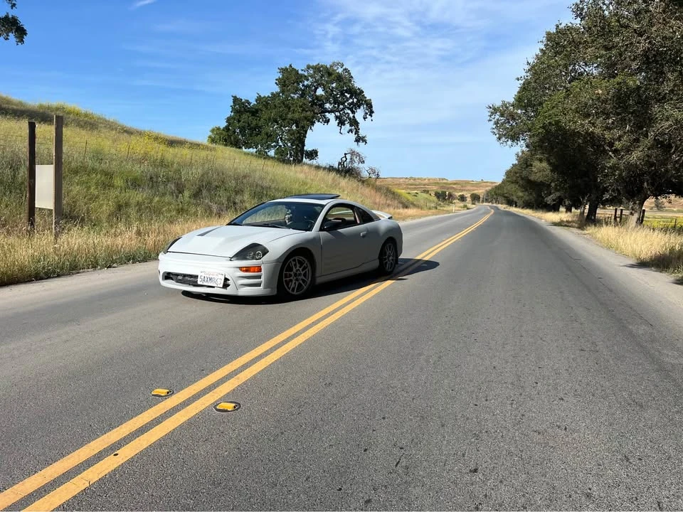 2002 Mitsubishi Eclipse 3rd Gen - Image 6 of 8