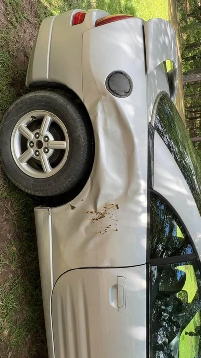 2002 Mitsubishi Eclipse 3rd Gen - Image 5 of 10