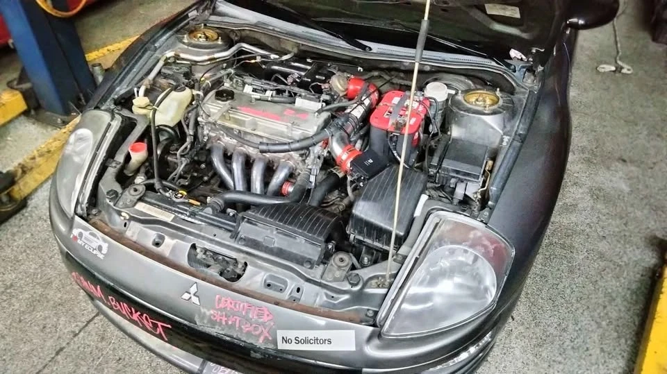 2002 Mitsubishi Eclipse 3rd Gen - Image 4 of 6