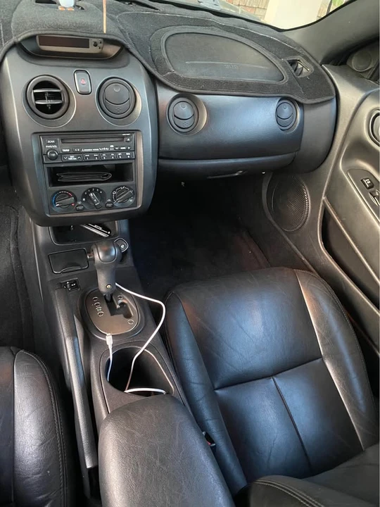 2002 Mitsubishi Eclipse - Image 7 of 10