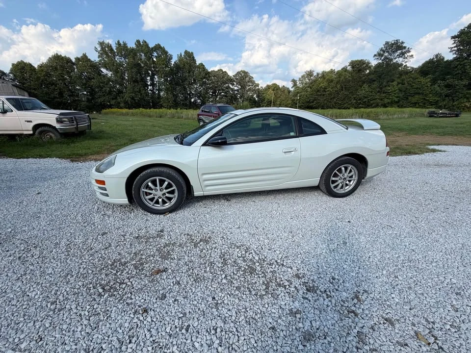 2002 Mitsubishi Eclipse 3rd Gen - Image 2 of 12