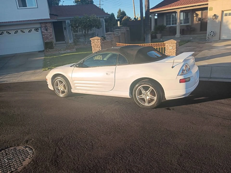 2002 Mitsubishi Eclipse 3rd Gen - Image 4 of 5