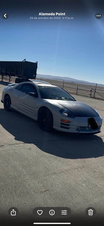 2002 Mitsubishi Eclipse 3rd Gen - Image 3 of 4