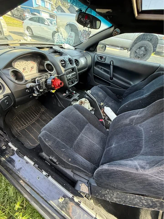 2002 Mitsubishi Eclipse 3rd Gen - Image 7 of 14