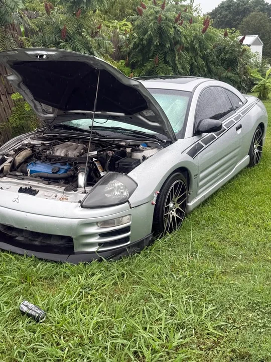 2002 Mitsubishi Eclipse 3rd Gen - Image 6 of 6