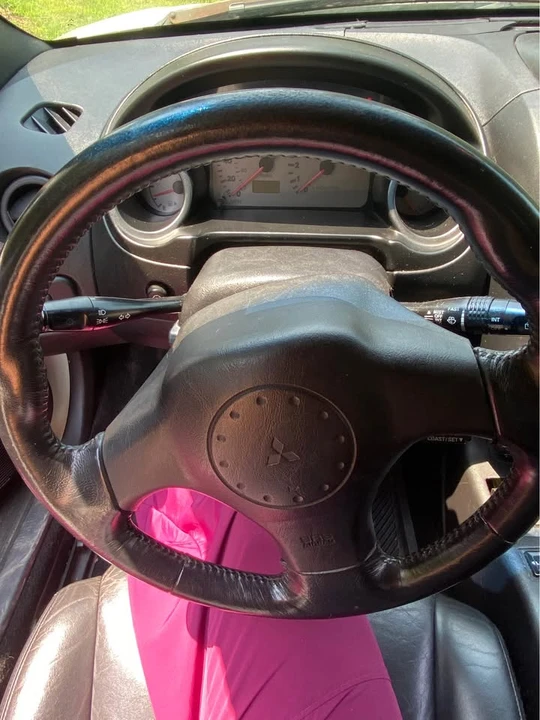 2002 Mitsubishi Eclipse 3rd Gen - Image 9 of 20