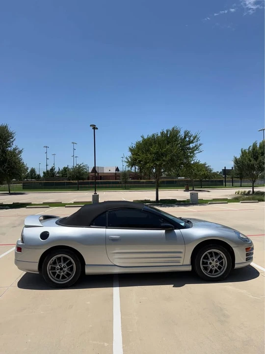 2002 Mitsubishi Eclipse 3rd Gen - Image 4 of 10