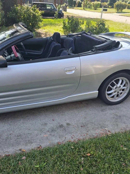 2002 Mitsubishi Eclipse 3rd Gen - Image 5 of 11