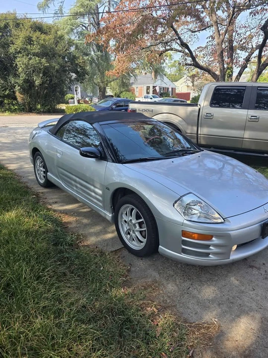 2002 Mitsubishi Eclipse 3rd Gen - Image 2 of 11