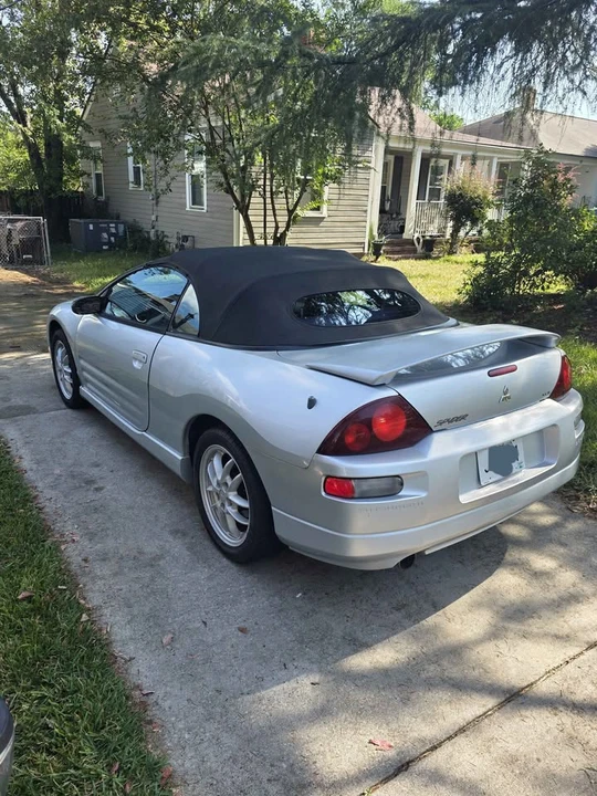 2002 Mitsubishi Eclipse 3rd Gen - Image 3 of 11