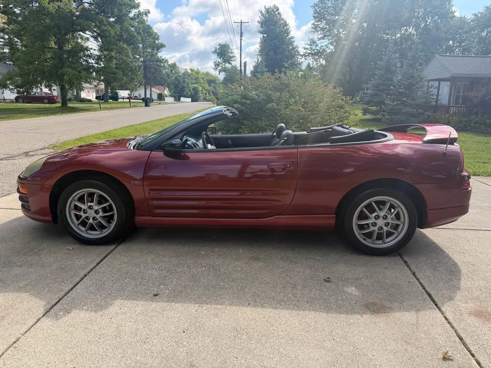2002 Mitsubishi Eclipse 3rd Gen - Image 6 of 8