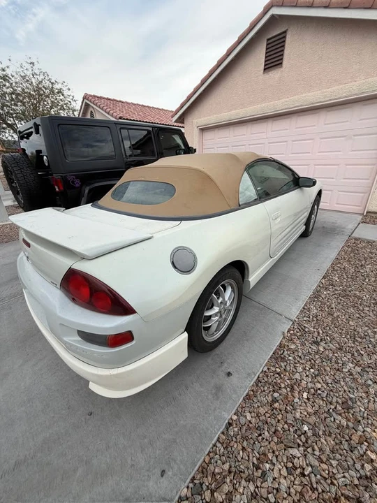 2002 Mitsubishi Eclipse 3rd Gen - Image 4 of 7