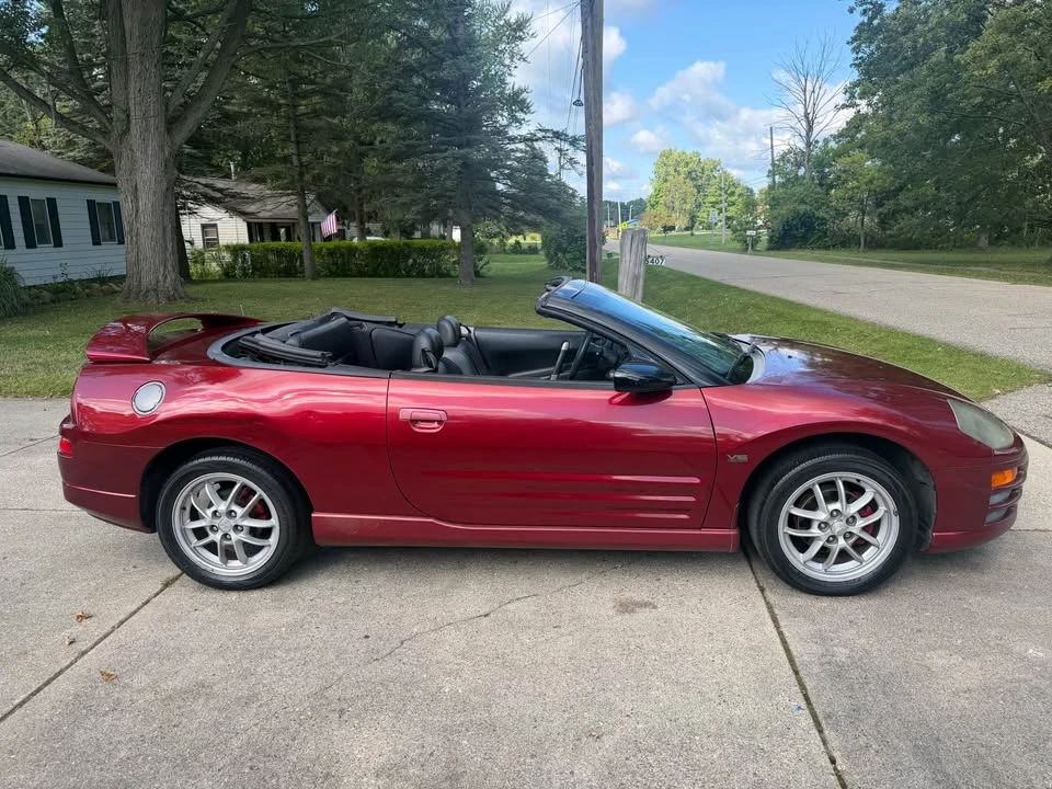 2002 Mitsubishi Eclipse 3rd Gen - Image 4 of 8