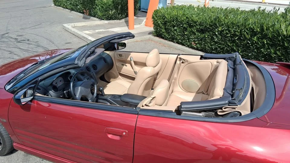 2002 Mitsubishi Eclipse 3rd Gen - Image 9 of 16