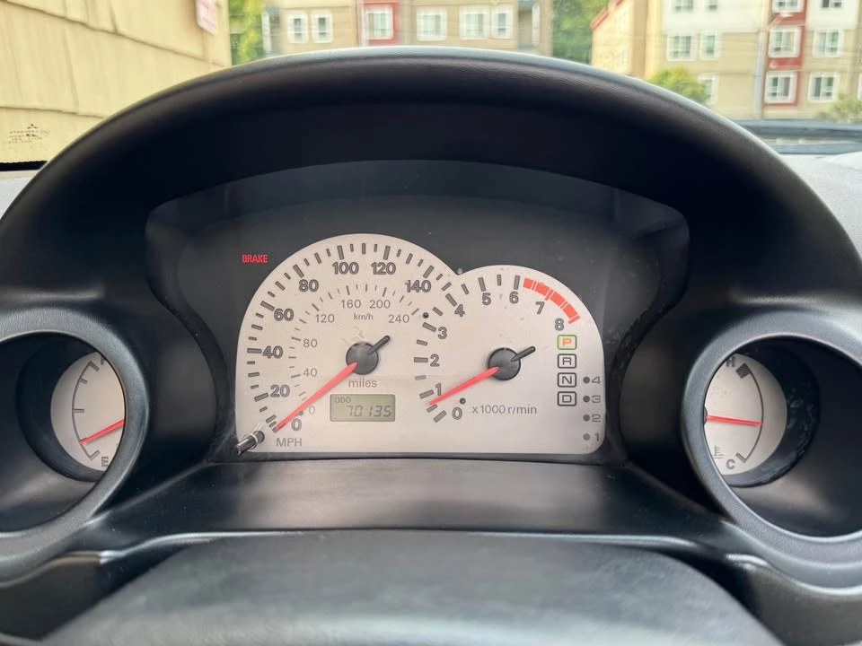 2002 Mitsubishi Eclipse 3rd Gen - Image 18 of 20