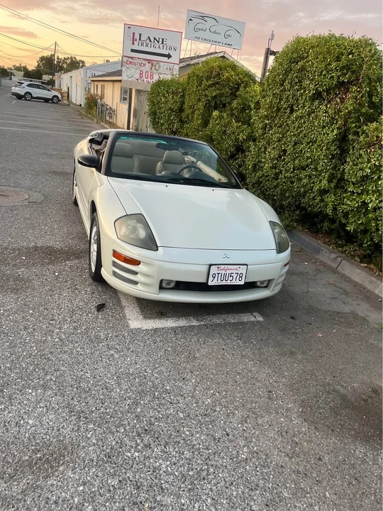 2002 Mitsubishi Eclipse 3rd Gen - Image 2 of 4