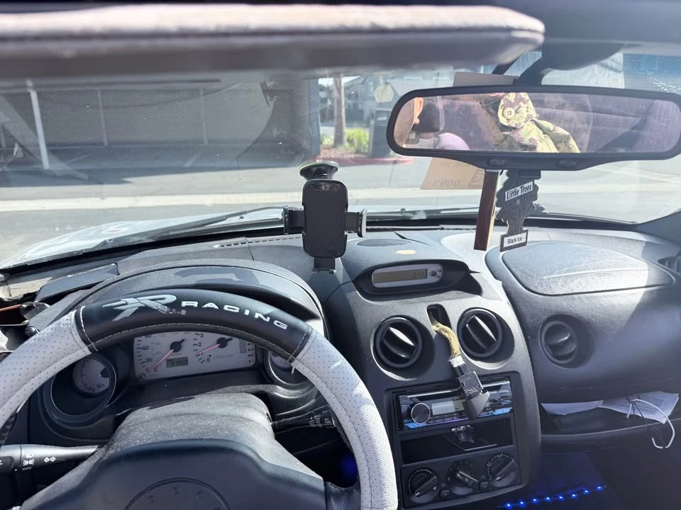 2002 Mitsubishi Eclipse 3rd Gen - Image 14 of 17