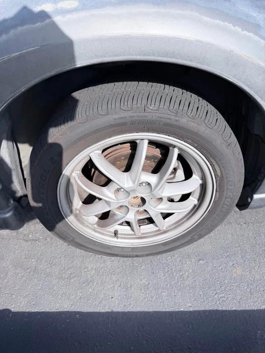 2002 Mitsubishi Eclipse 3rd Gen - Image 10 of 17
