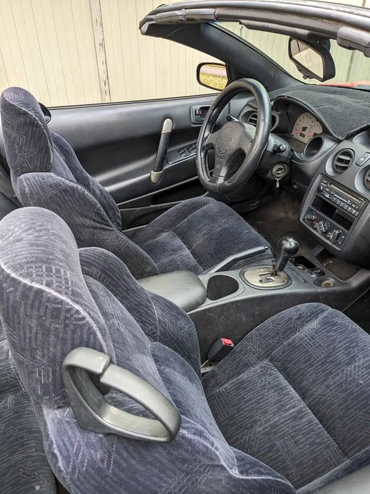 2002 Mitsubishi Eclipse 3rd Gen - Image 9 of 20