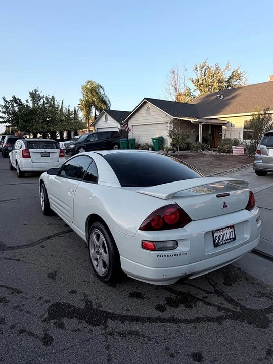 2002 Mitsubishi Eclipse 3rd Gen - Image 2 of 7