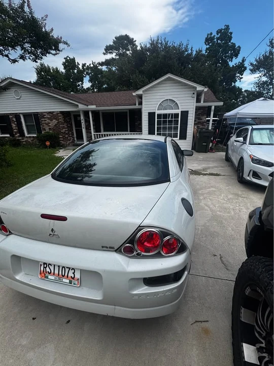 2002 Mitsubishi Eclipse 3rd Gen - Image 2 of 11
